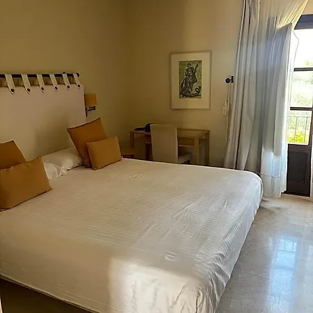 Hospederia Monasterio Rueda Hotel 4*