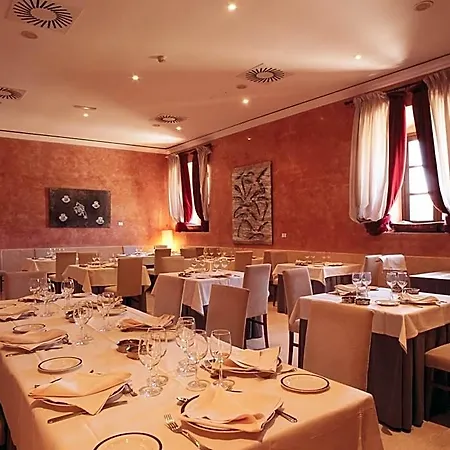 Hotel Hospederia Monasterio Rueda